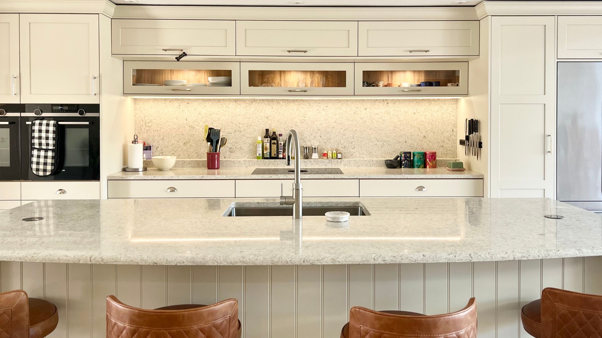 Bumblebee Kitchens 2. A photo of a completed Bumblebee designed kitchen.