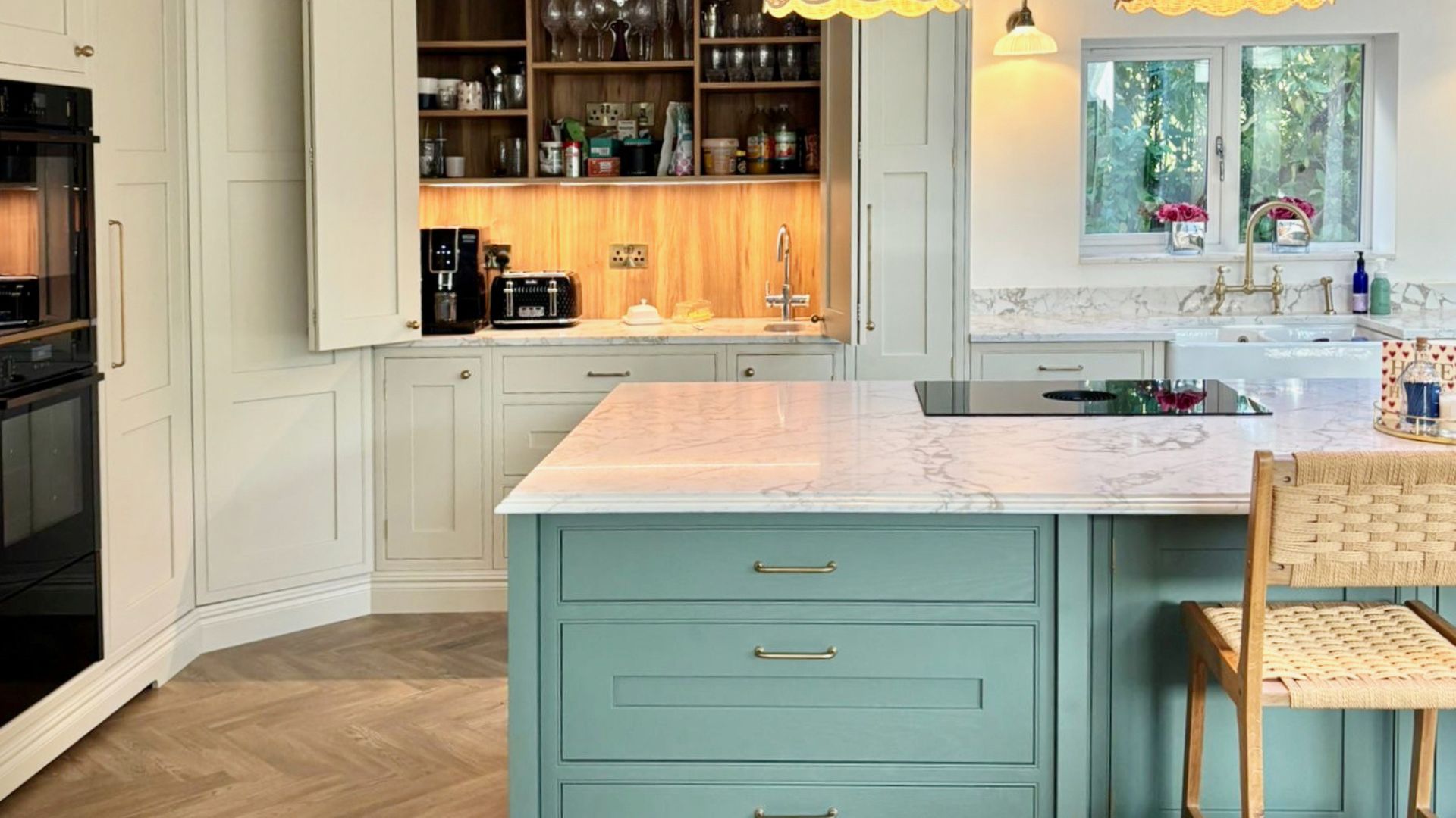 Bumblebee Kitchens 7. A photo of a completed Bumblebee designed kitchen.